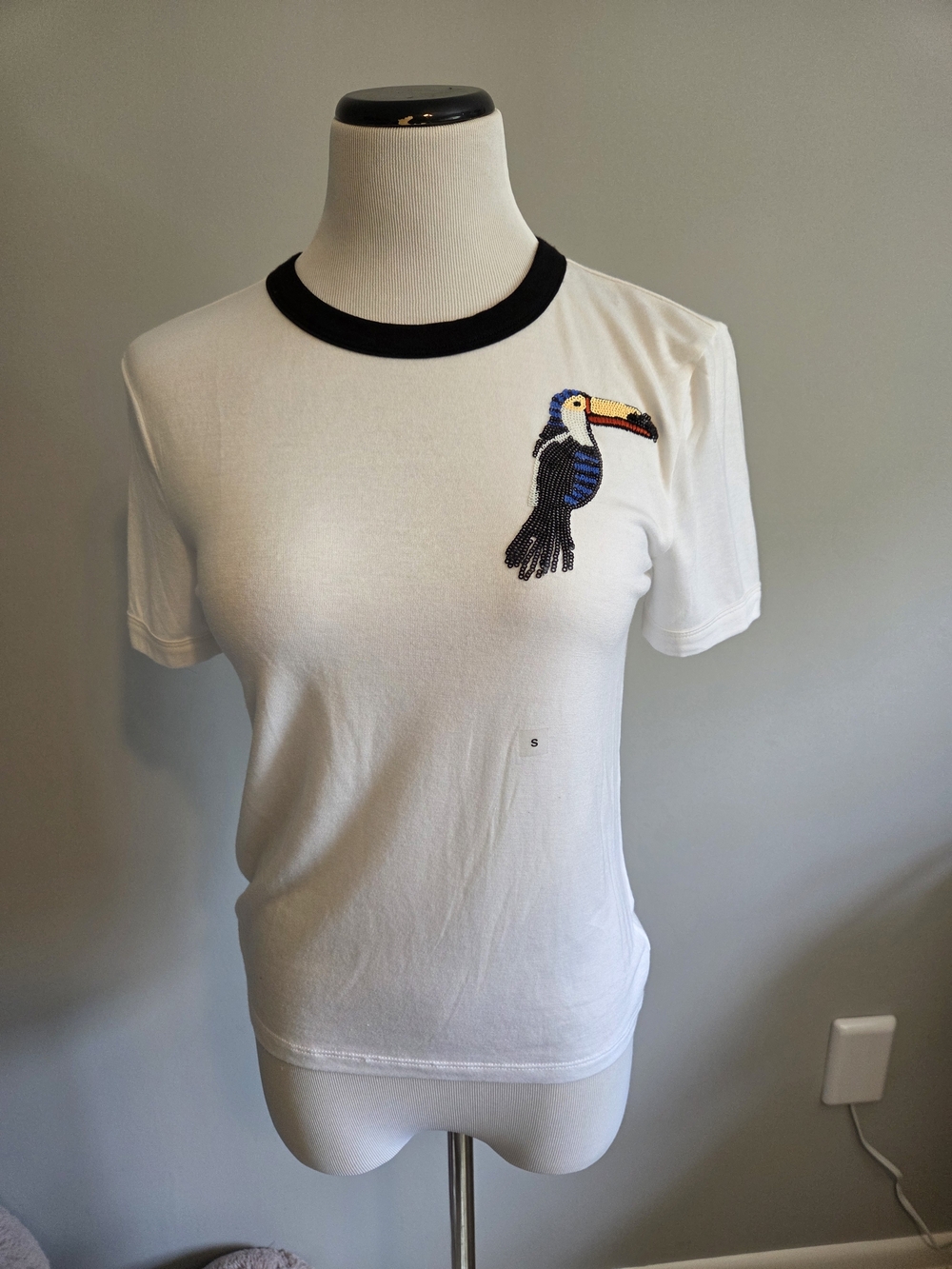Express White Short-Sleeve Ringer Tee with Embroidered Toucan